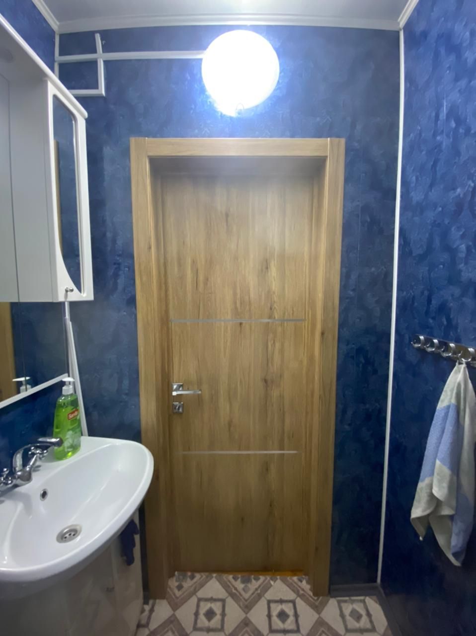 QMA 3 Дуб Миэли Молдинг хром