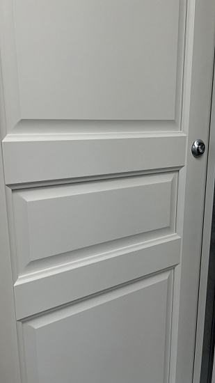 Межкомнатная дверь  