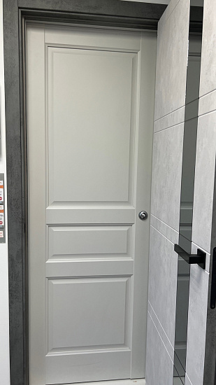 Межкомнатная дверь  